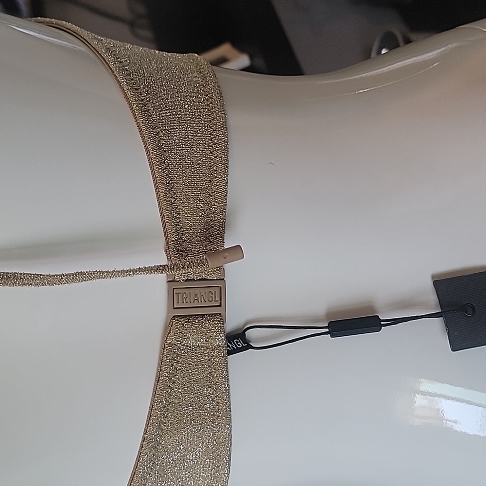ASTRO gold sparkle brown inner linning top - Picture 3 of 4